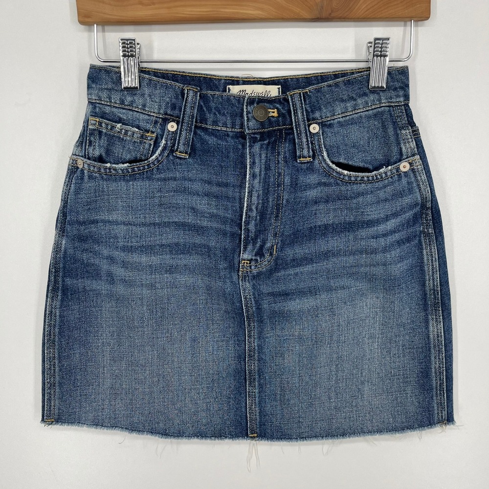 Madewell Women Blue Denim Mini Skirt Raw Hem High Rise Size‎ 23